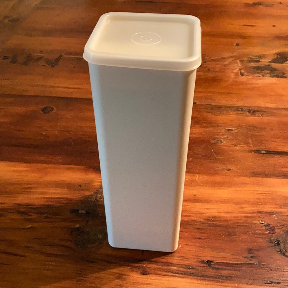 Tupperware Velveeta Keeper